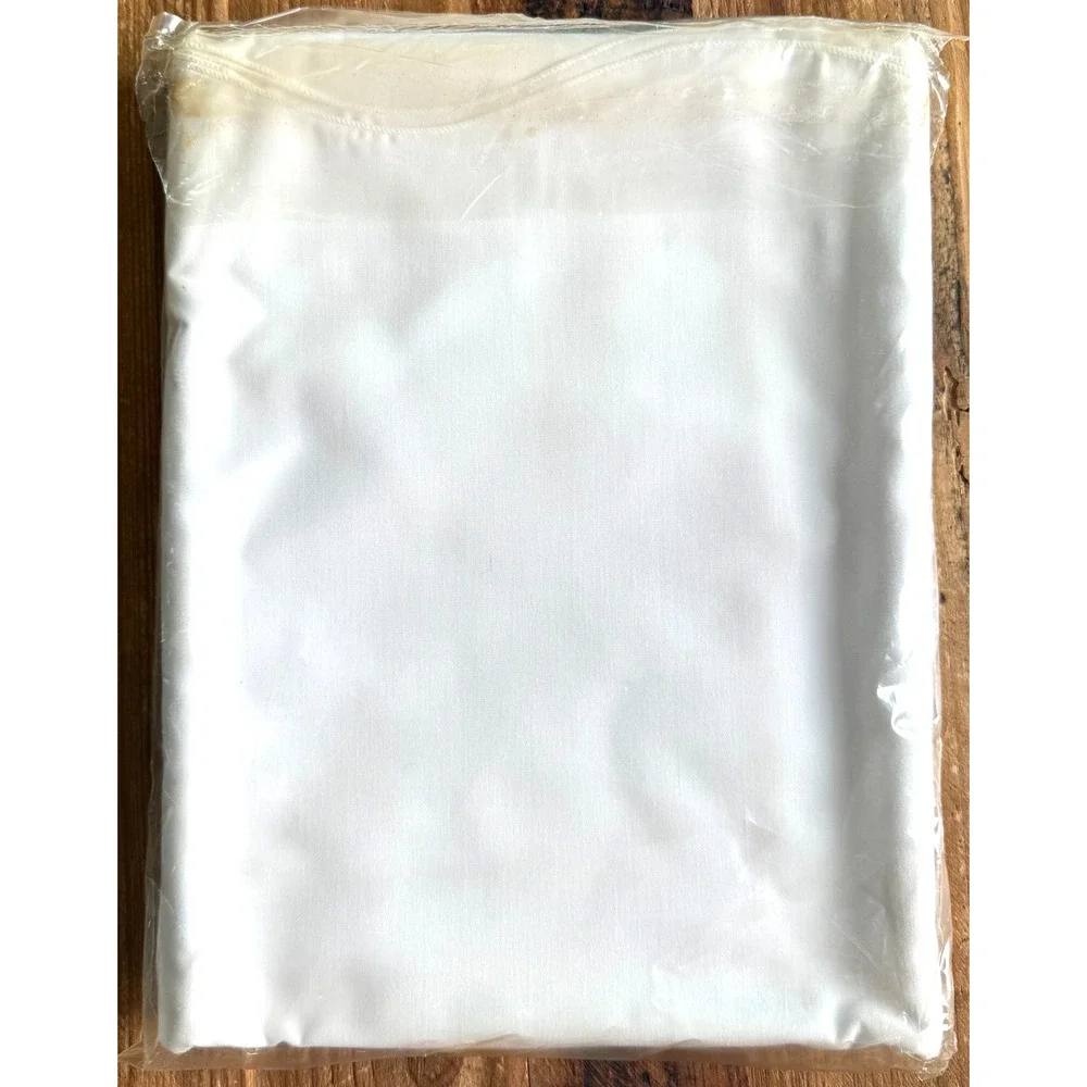 Tobin Stamped Tablecloth Sparkling Rose 1400/42 Oblong 58